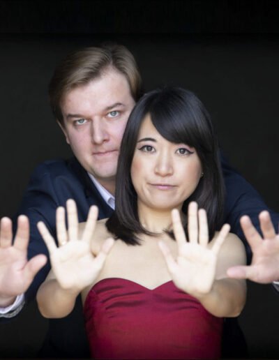 Chiemi und Krzysztof unterrichten Klavier am Standort Graz.